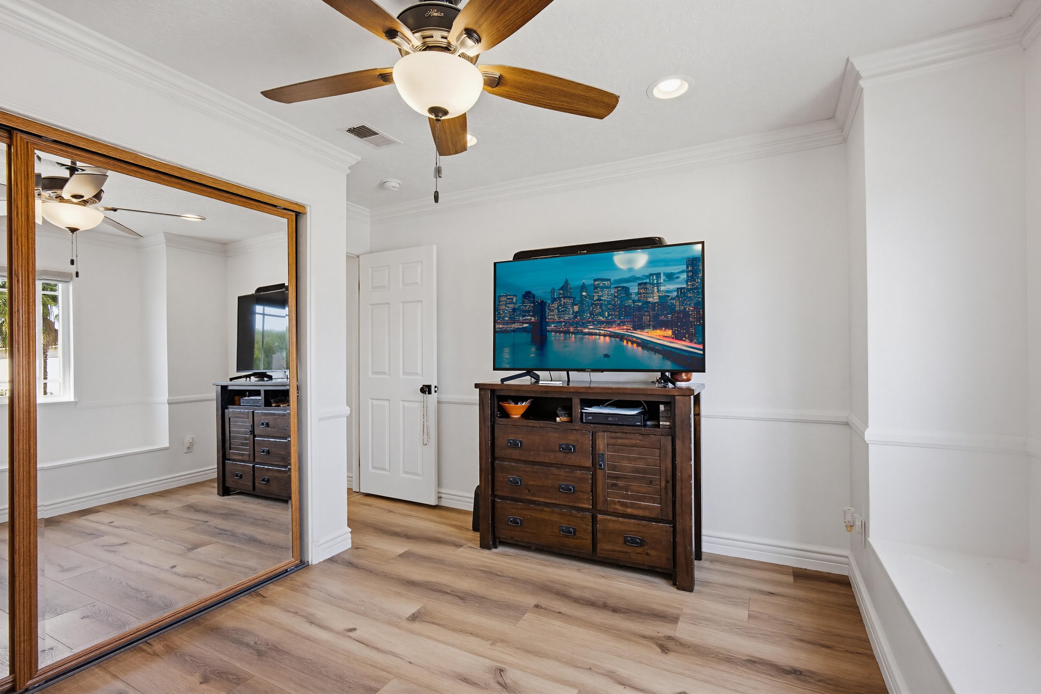 Virtual tour photo 40 of 46 for 13482 Misty Meadow Ct