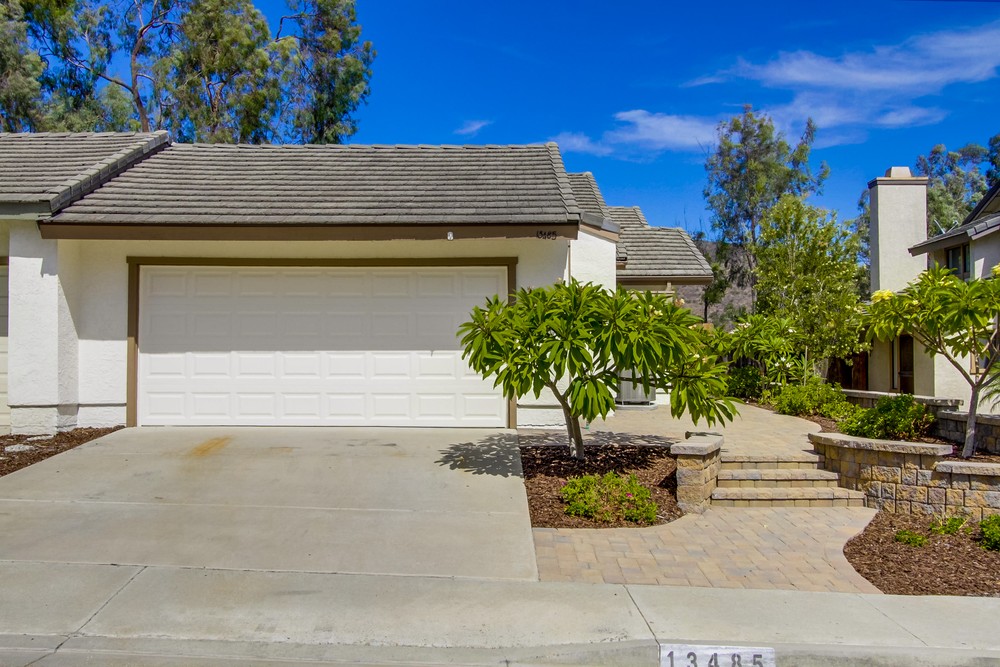 Virtual tour photo 3 of 32 for 13485 Grain Ln