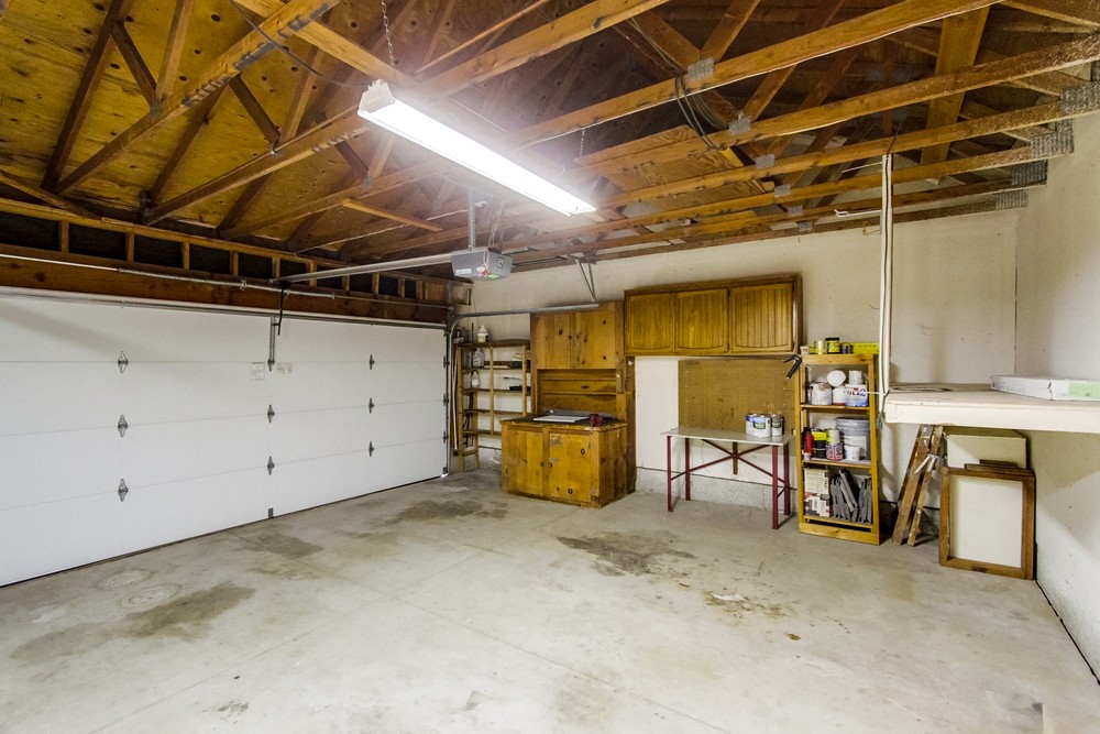 Virtual tour photo 27 of 32 for 13485 Grain Ln