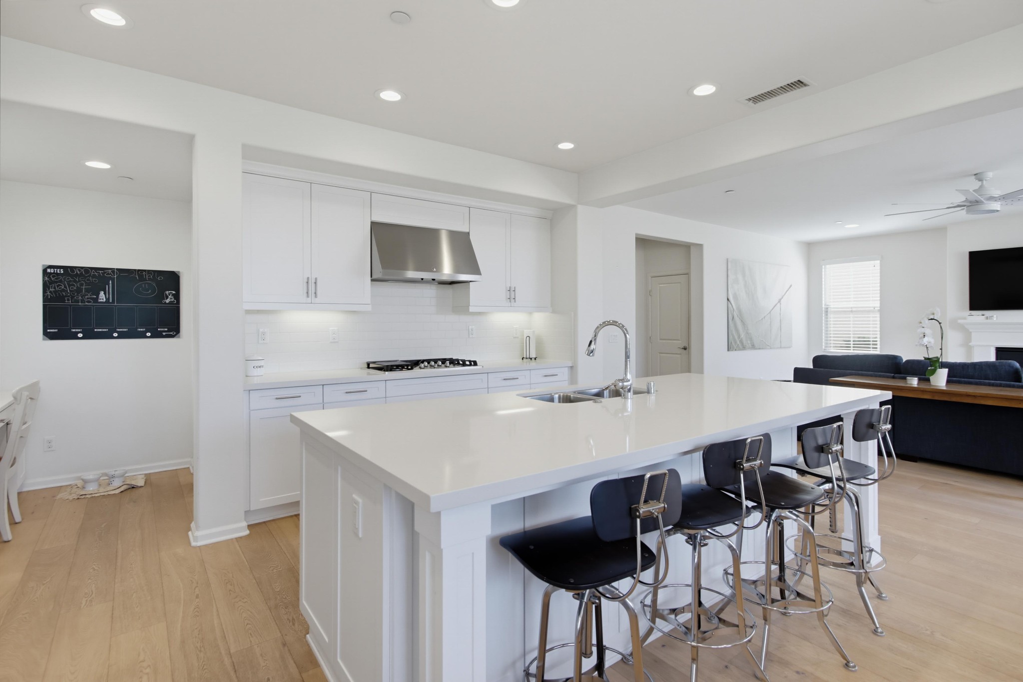Virtual tour photo 11 of 64 for 13486 Peach Tree Way