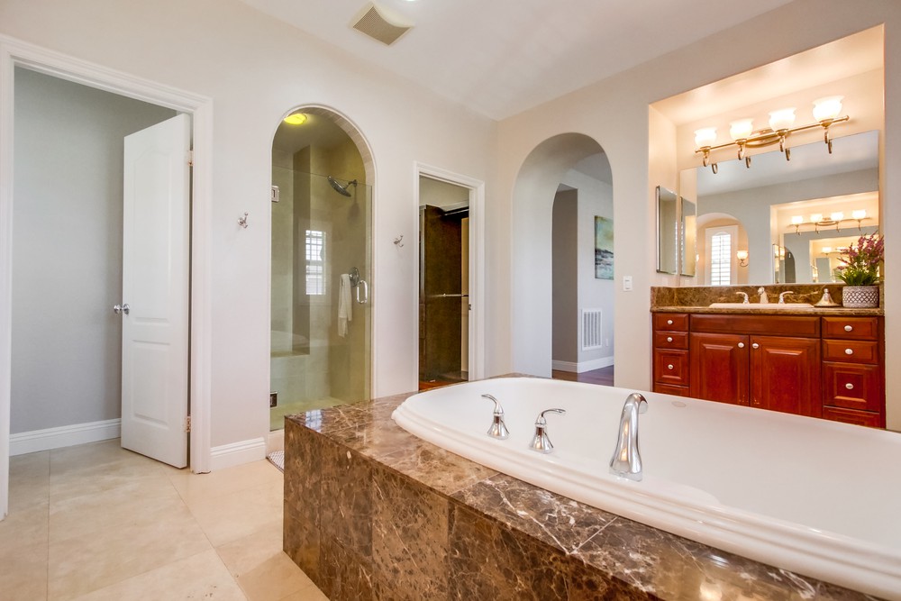 Virtual tour photo 32 of 59 for 13495 Ginger Glen Rd