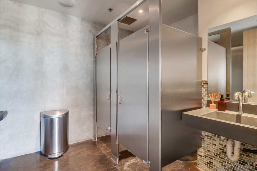 Virtual tour photo 33 of 53 for 1350 Columbia St UNIT 900