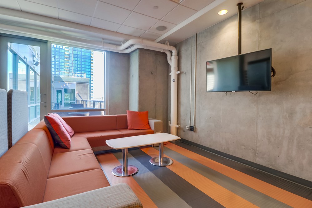 Virtual tour photo 37 of 53 for 1350 Columbia St UNIT 900