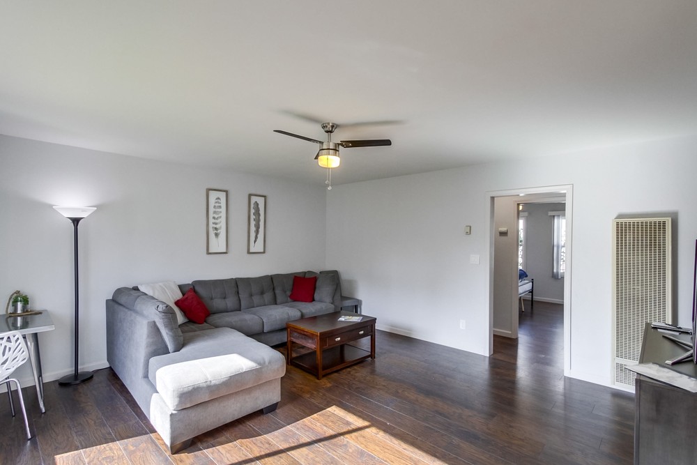 Virtual tour photo 8 of 33 for 1350 Knoxville St