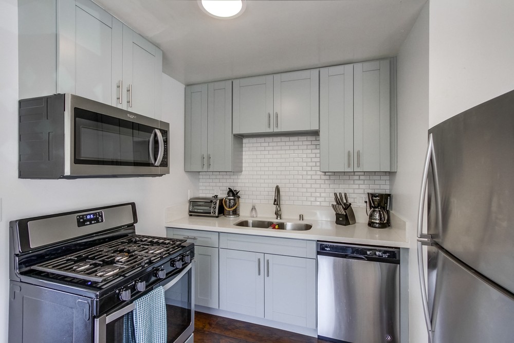 Virtual tour photo 15 of 33 for 1350 Knoxville St