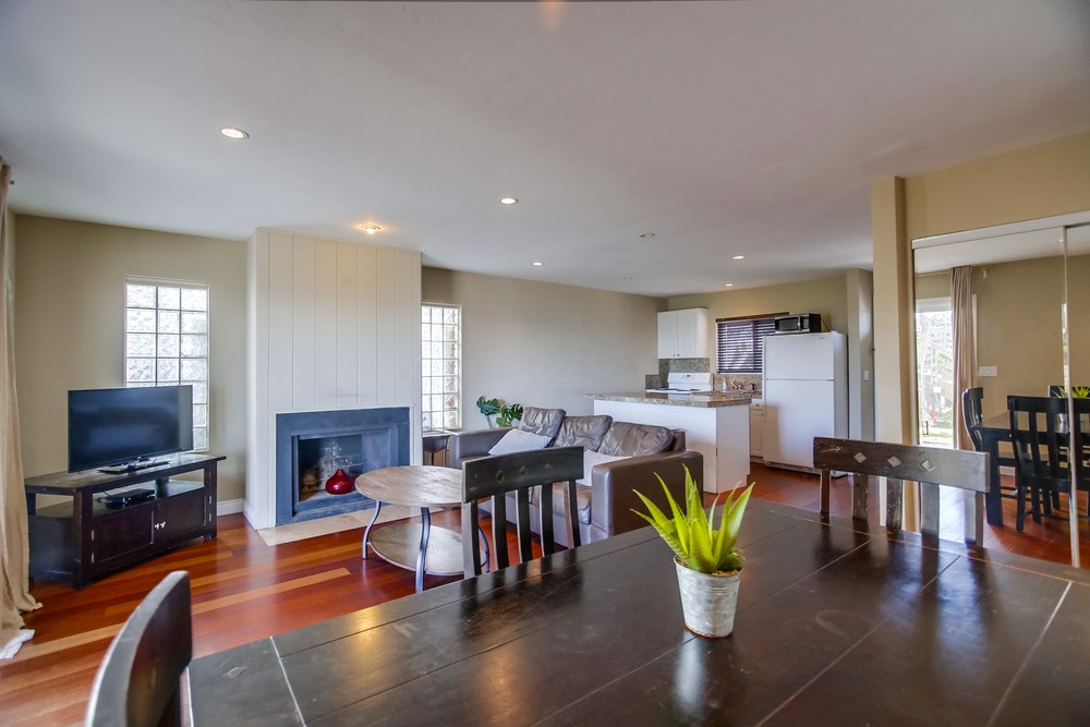 Virtual tour photo 11 of 137 for 1352 Sunset Cliffs Blvd