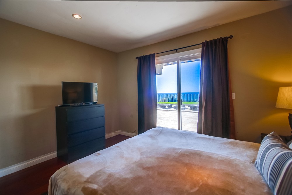 Virtual tour photo 18 of 137 for 1352 Sunset Cliffs Blvd