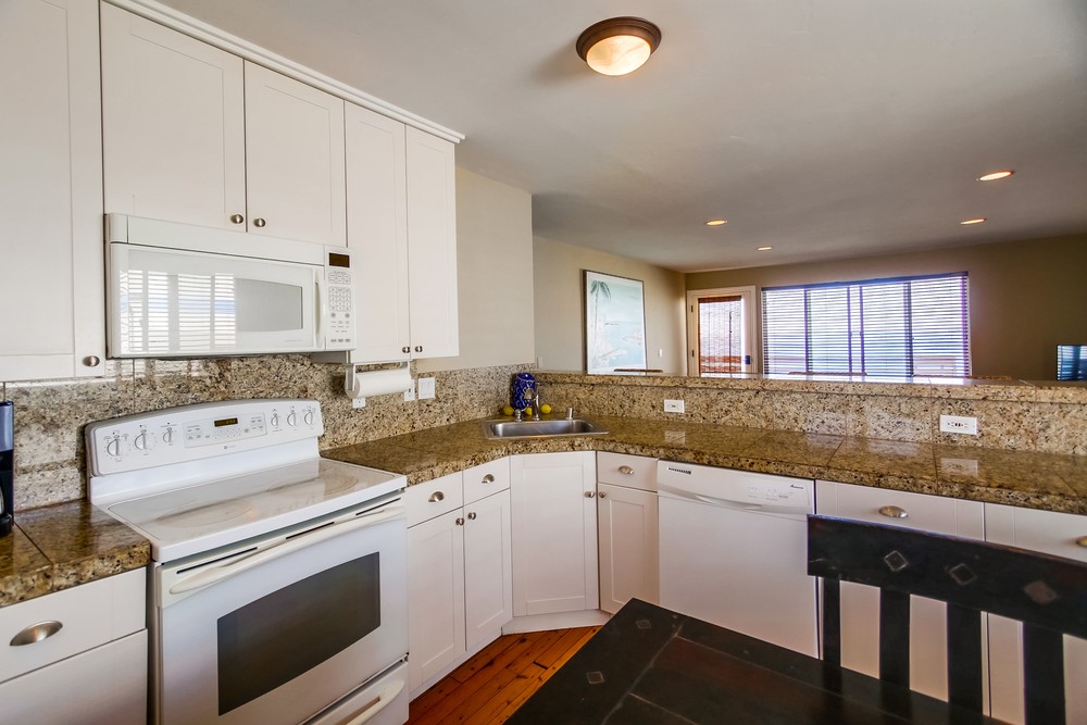 Virtual tour photo 45 of 137 for 1352 Sunset Cliffs Blvd