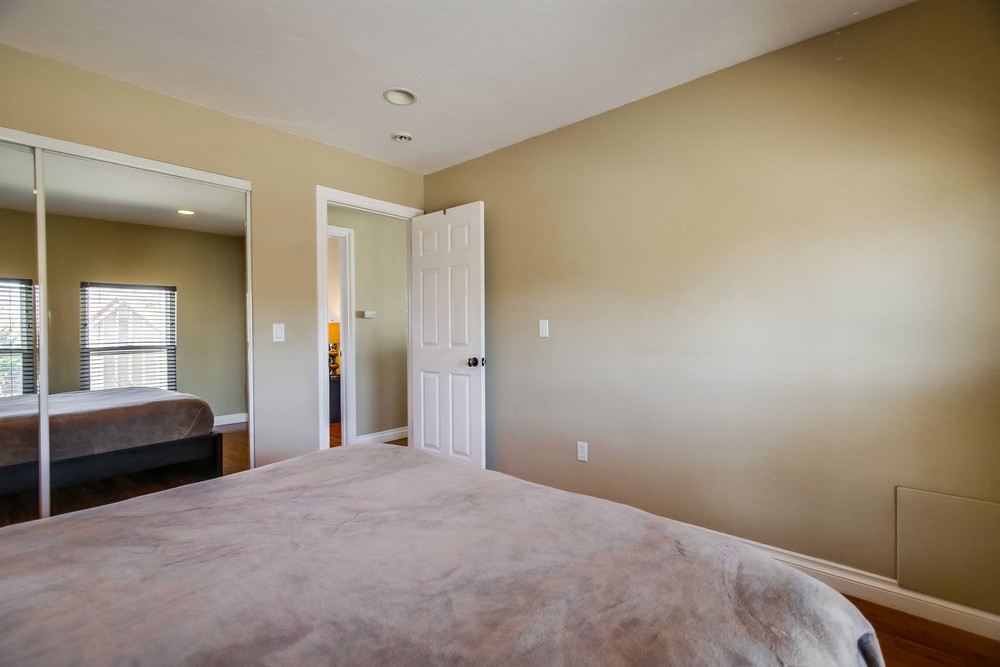 Virtual tour photo 50 of 137 for 1352 Sunset Cliffs Blvd