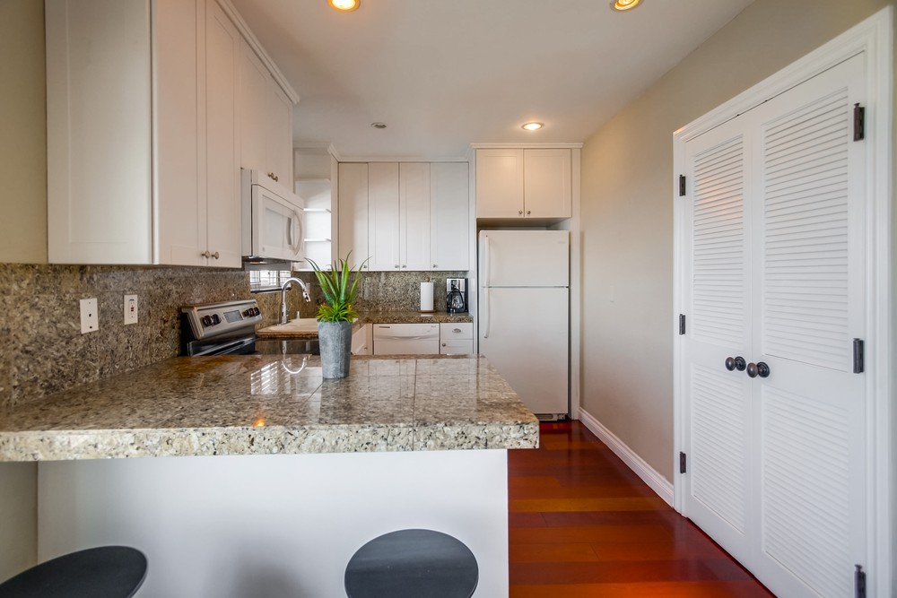 Virtual tour photo 63 of 137 for 1352 Sunset Cliffs Blvd