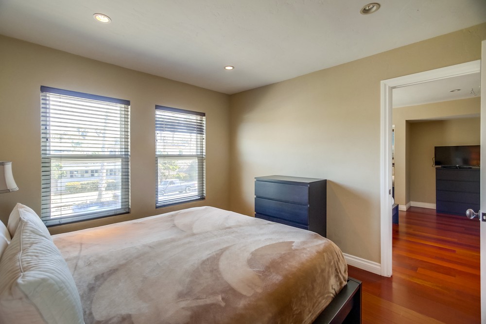 Virtual tour photo 73 of 137 for 1352 Sunset Cliffs Blvd