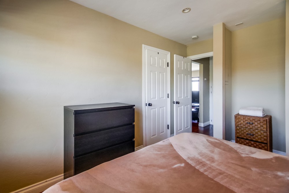 Virtual tour photo 75 of 137 for 1352 Sunset Cliffs Blvd