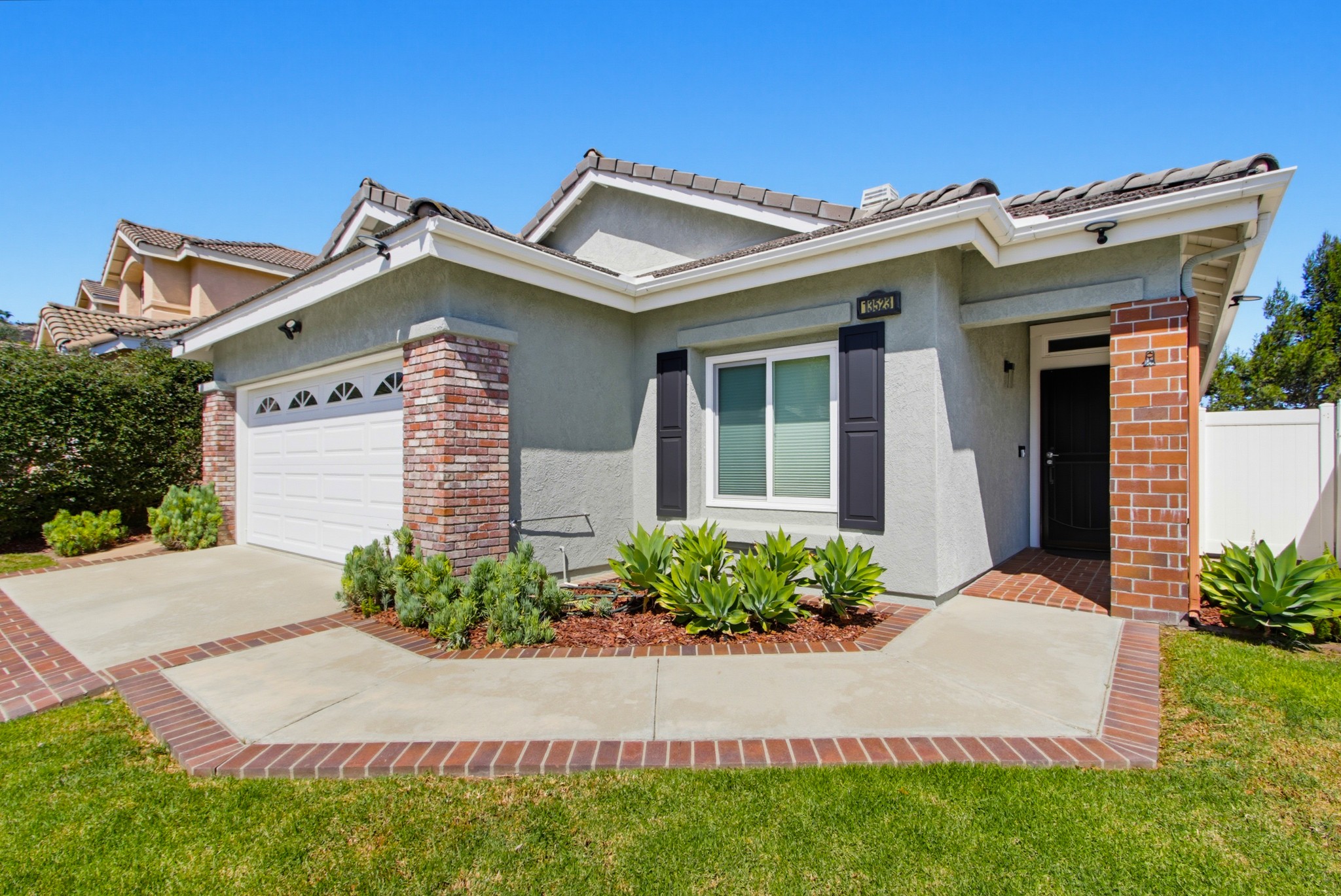 Virtual tour photo 6 of 58 for 13523 Tradition St