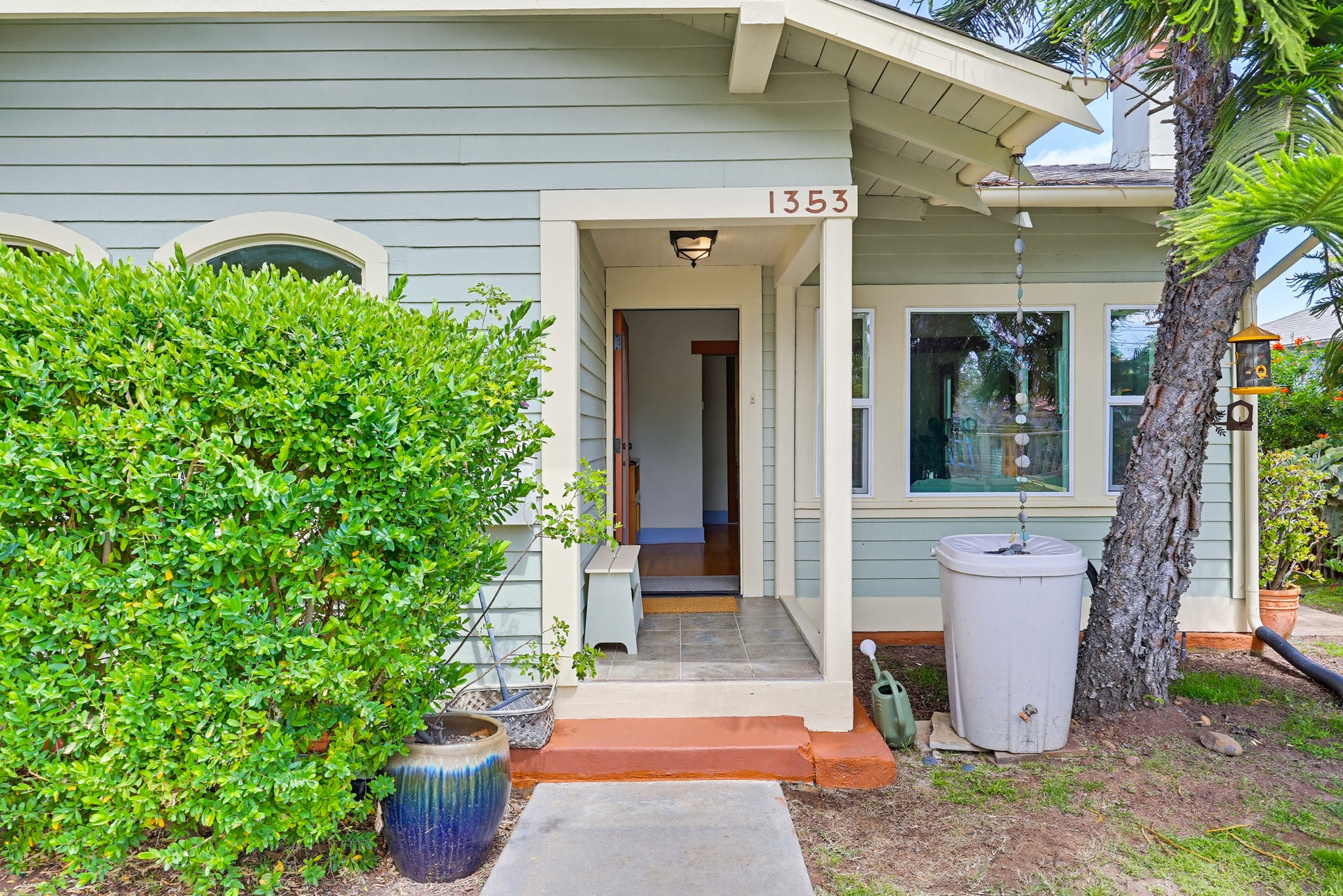 Virtual tour photo 13 of 73 for 1353 Edgemont St