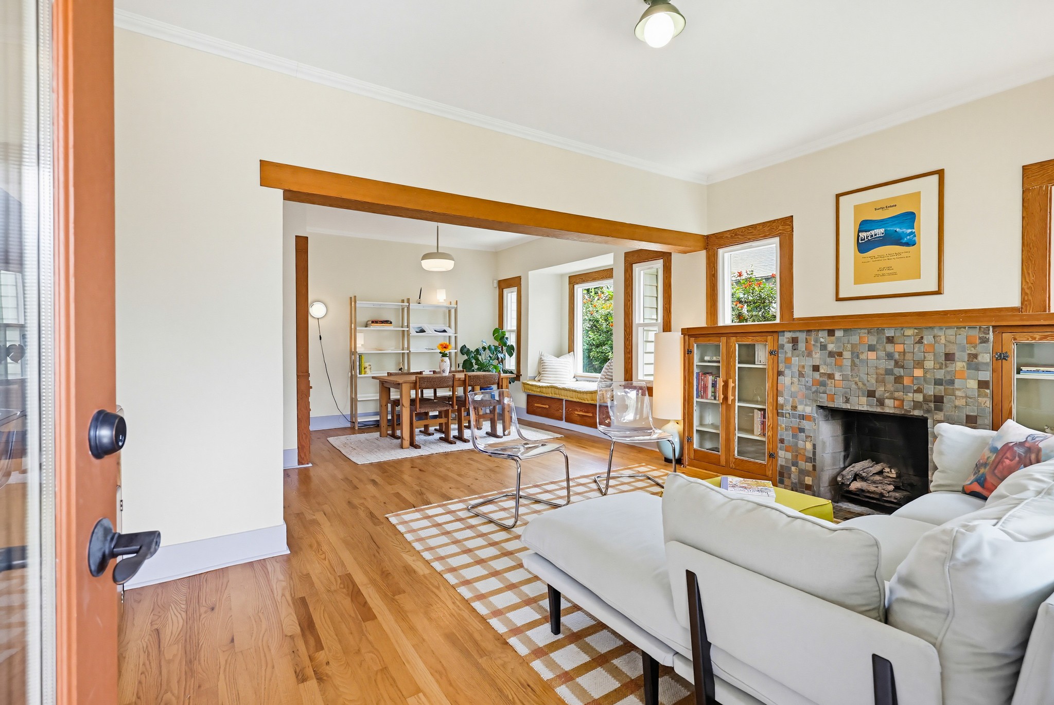 Virtual tour photo 14 of 73 for 1353 Edgemont St