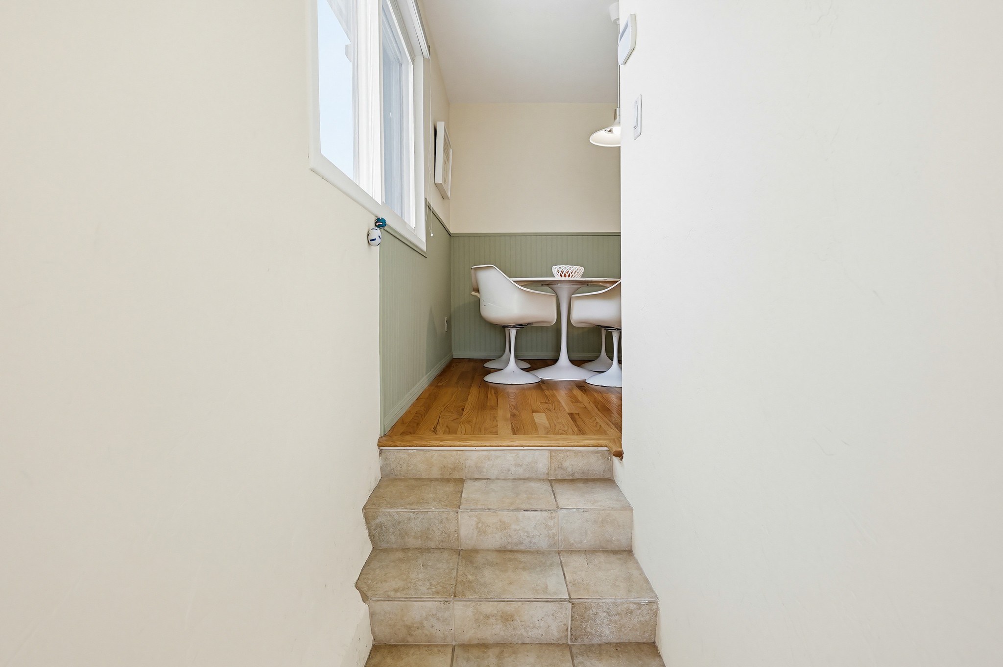 Virtual tour photo 56 of 73 for 1353 Edgemont St