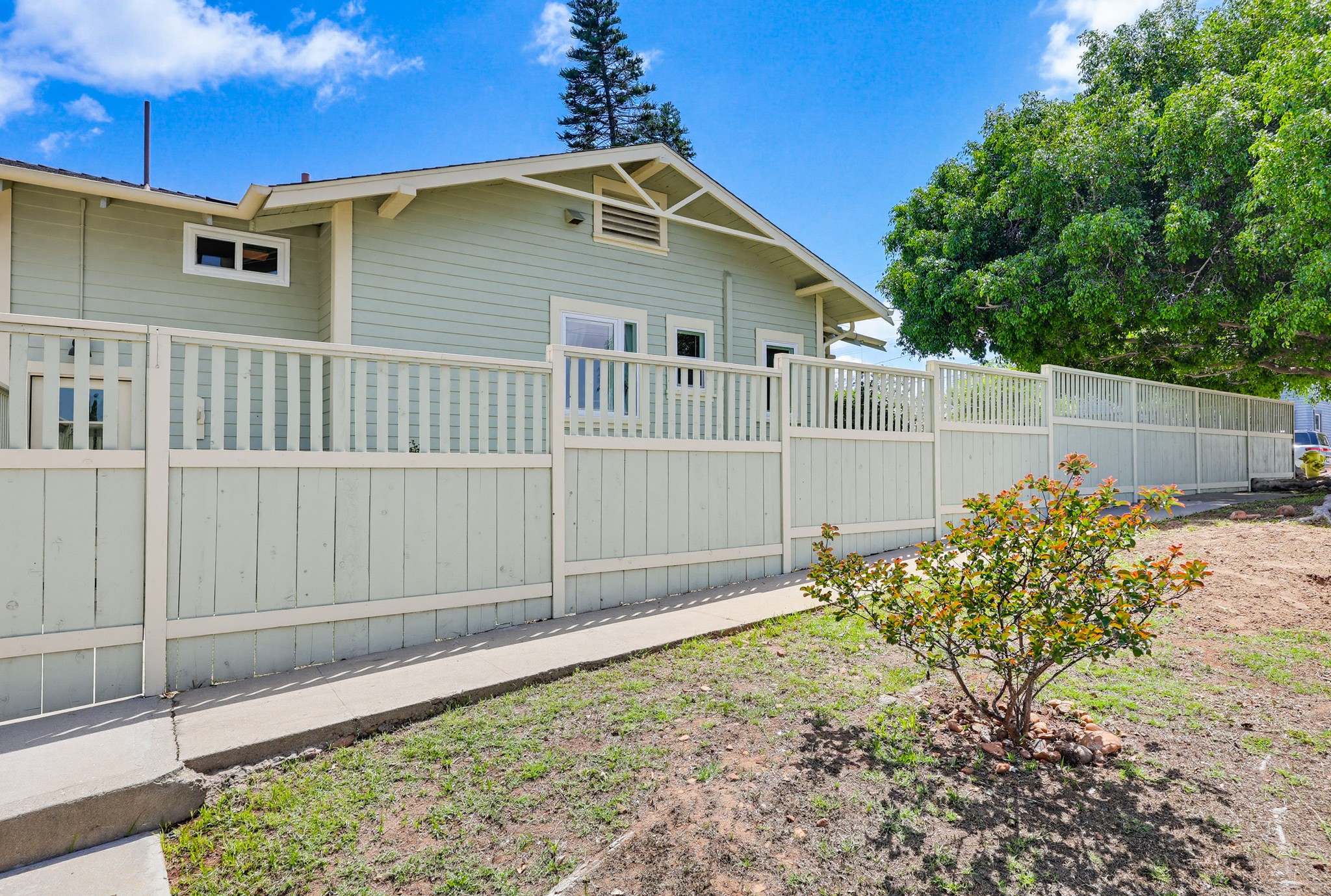 Virtual tour photo 71 of 73 for 1353 Edgemont St