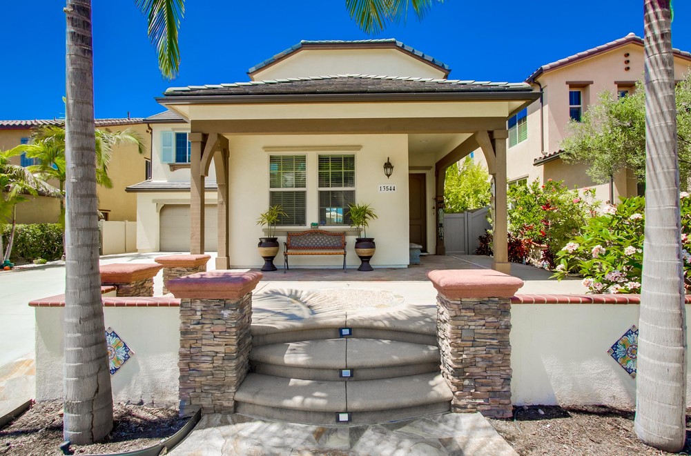 Virtual tour photo 5 of 50 for 13544 Golden Elm Ln