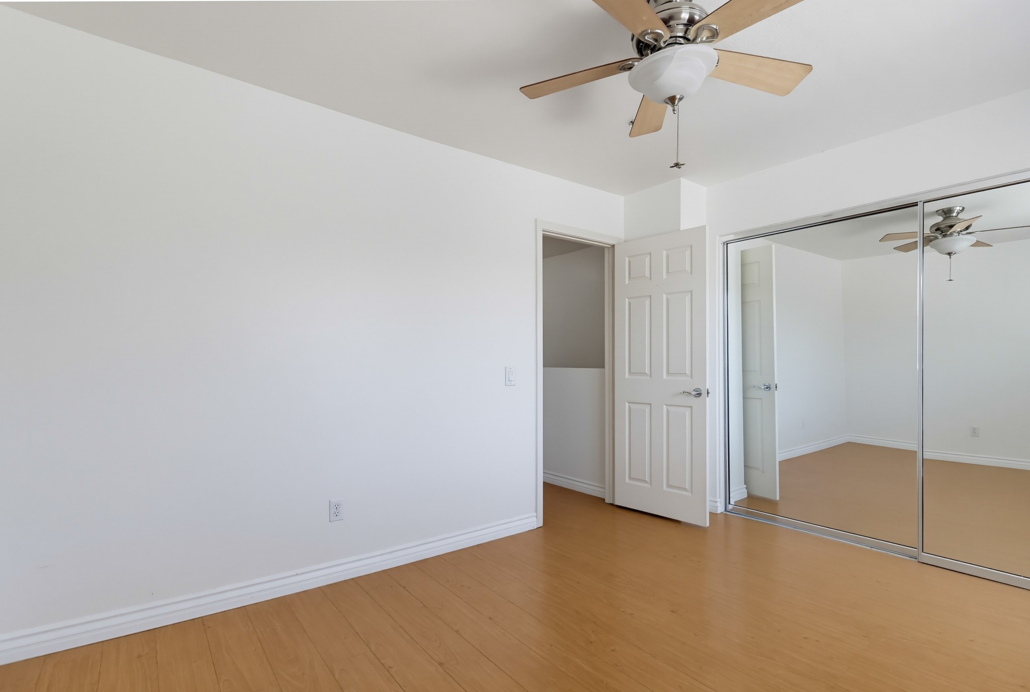 Virtual tour photo 44 of 63 for 1355 Loma Ave Apt 311