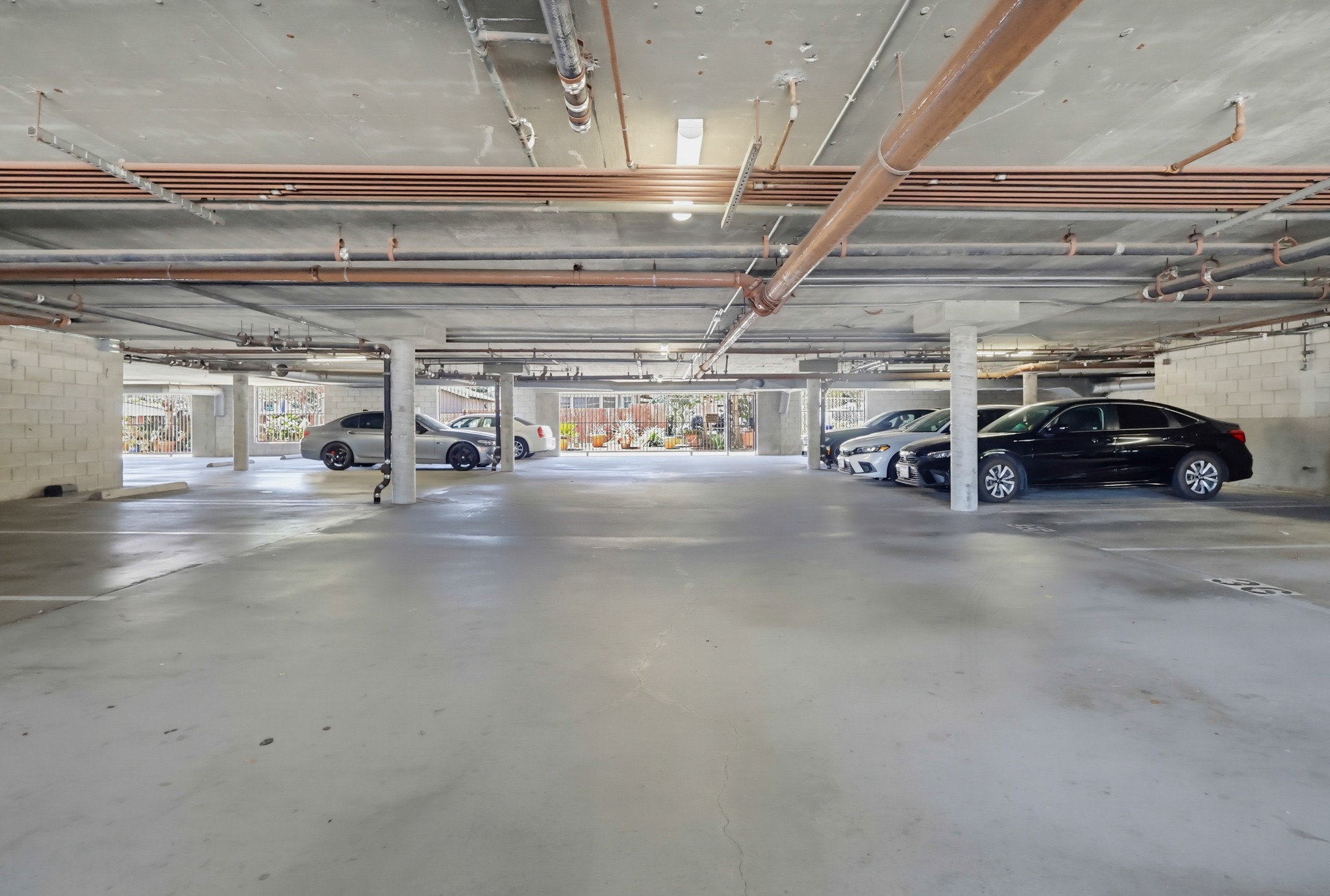 Virtual tour photo 59 of 63 for 1355 Loma Ave Apt 311