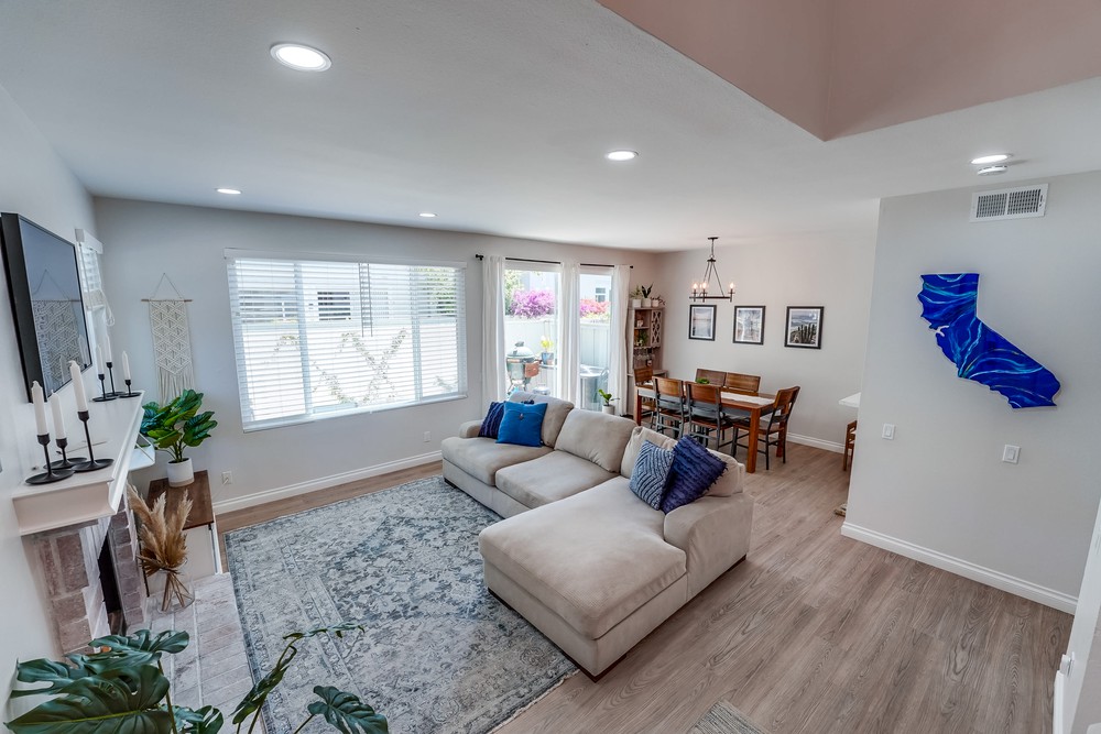 Virtual tour photo 31 of 46 for 13553 Tiverton Rd