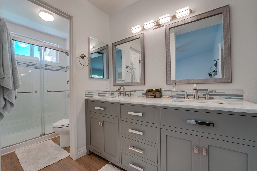 Virtual tour photo 38 of 46 for 13553 Tiverton Rd