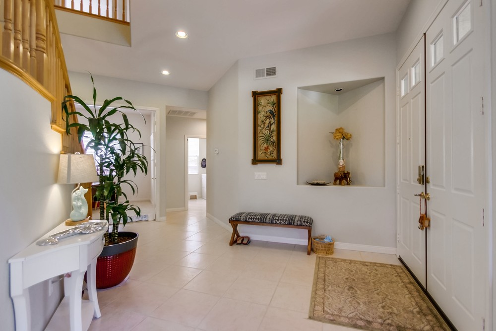Virtual tour photo 11 of 88 for 13562 Grosse Point