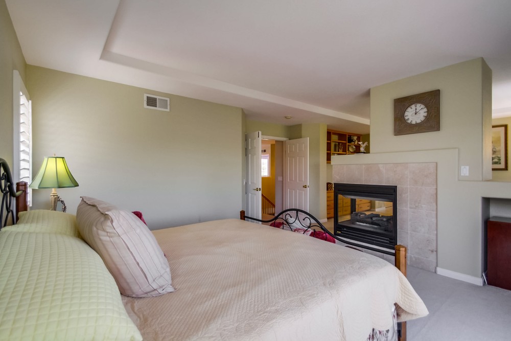 Virtual tour photo 45 of 88 for 13562 Grosse Point