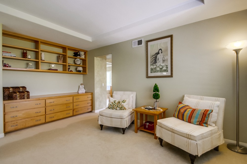 Virtual tour photo 46 of 88 for 13562 Grosse Point
