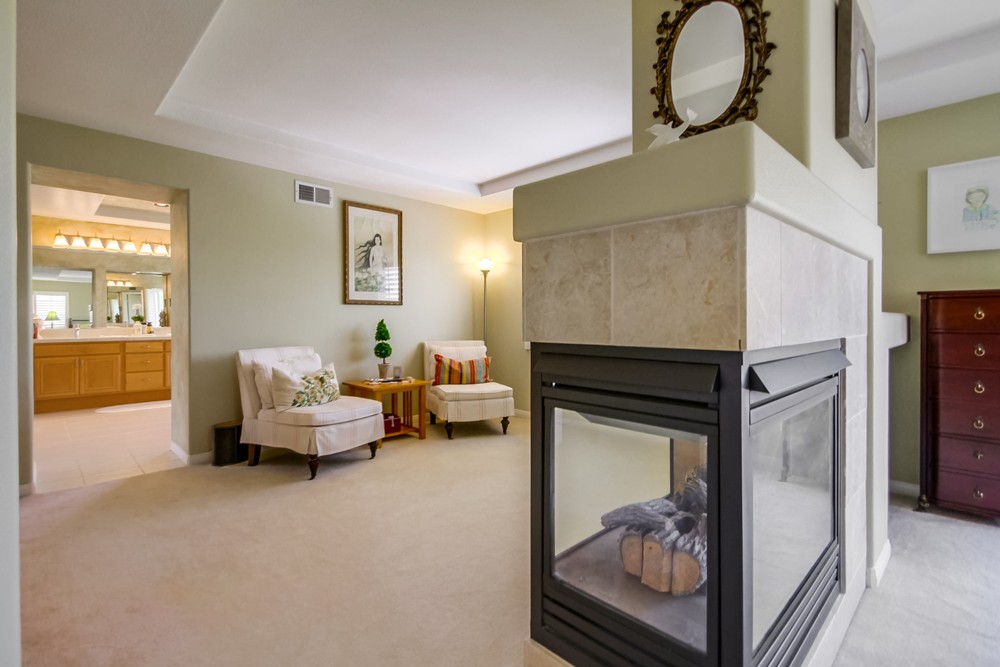 Virtual tour photo 49 of 88 for 13562 Grosse Point