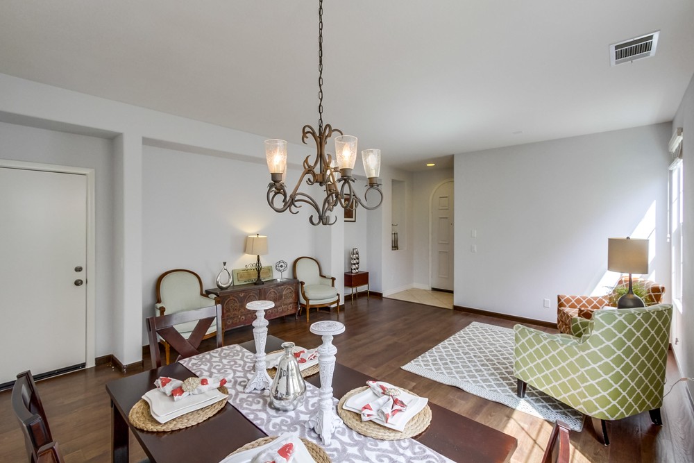 Virtual tour photo 3 of 20 for 13566 Foxglove