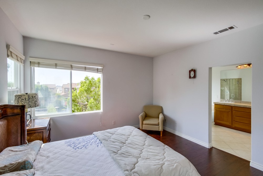 Virtual tour photo 13 of 20 for 13566 Foxglove