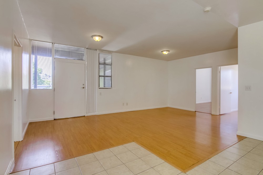 Virtual tour photo 11 of 57 for 1357 Rosecrans St