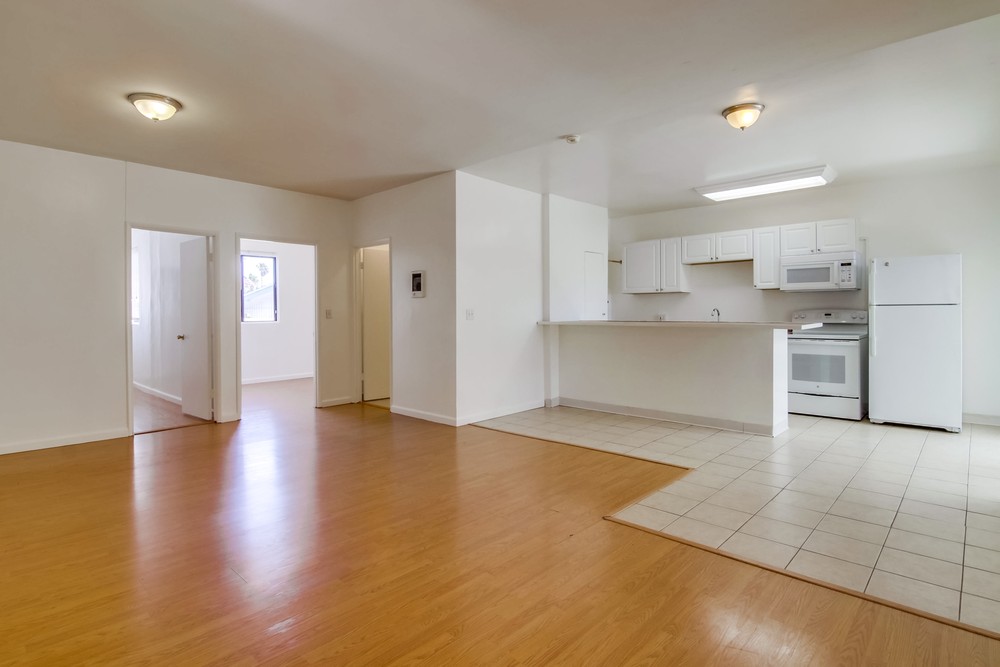 Virtual tour photo 12 of 57 for 1357 Rosecrans St