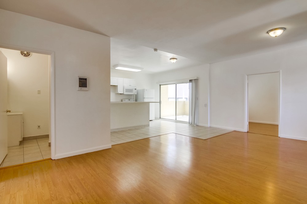 Virtual tour photo 13 of 57 for 1357 Rosecrans St