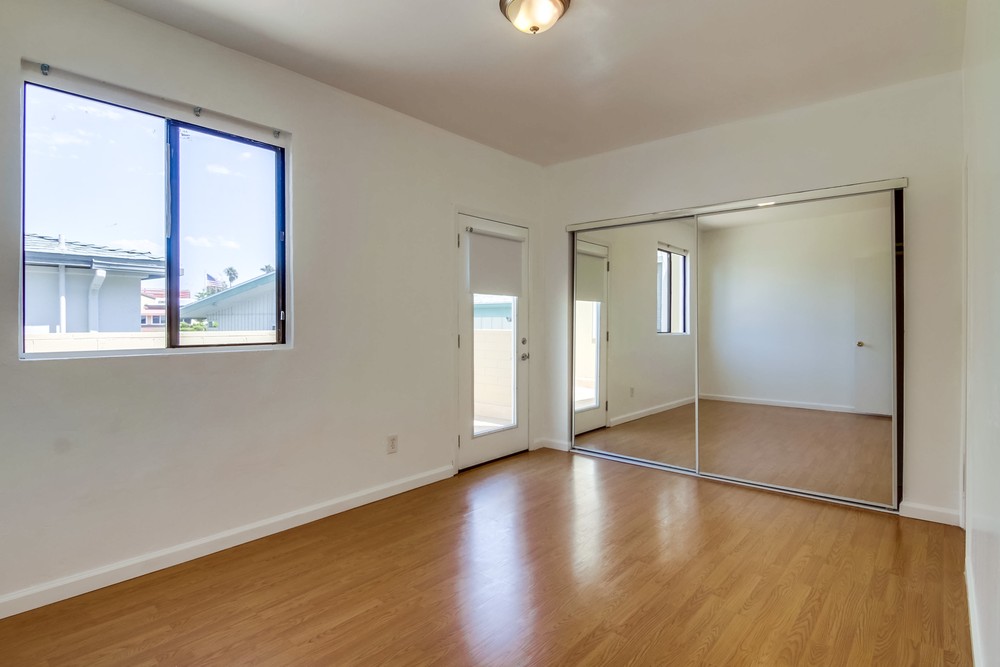 Virtual tour photo 25 of 57 for 1357 Rosecrans St