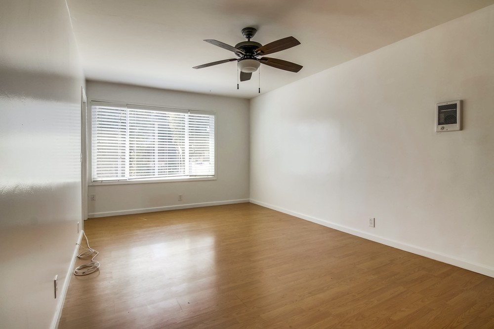 Virtual tour photo 41 of 57 for 1357 Rosecrans St