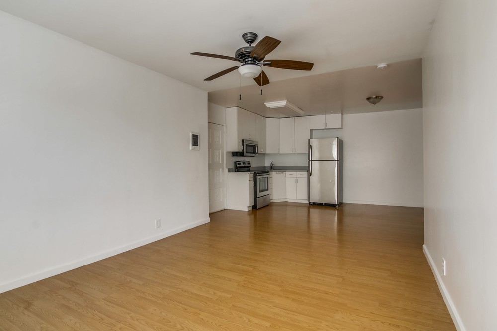 Virtual tour photo 42 of 57 for 1357 Rosecrans St