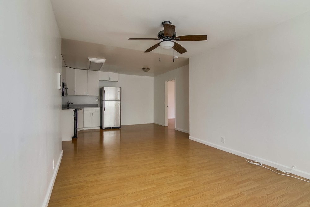 Virtual tour photo 43 of 57 for 1357 Rosecrans St