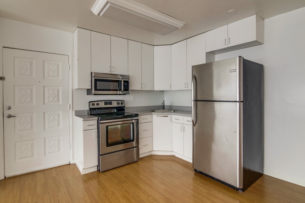 Virtual tour photo 45 of 57 for 1357 Rosecrans St