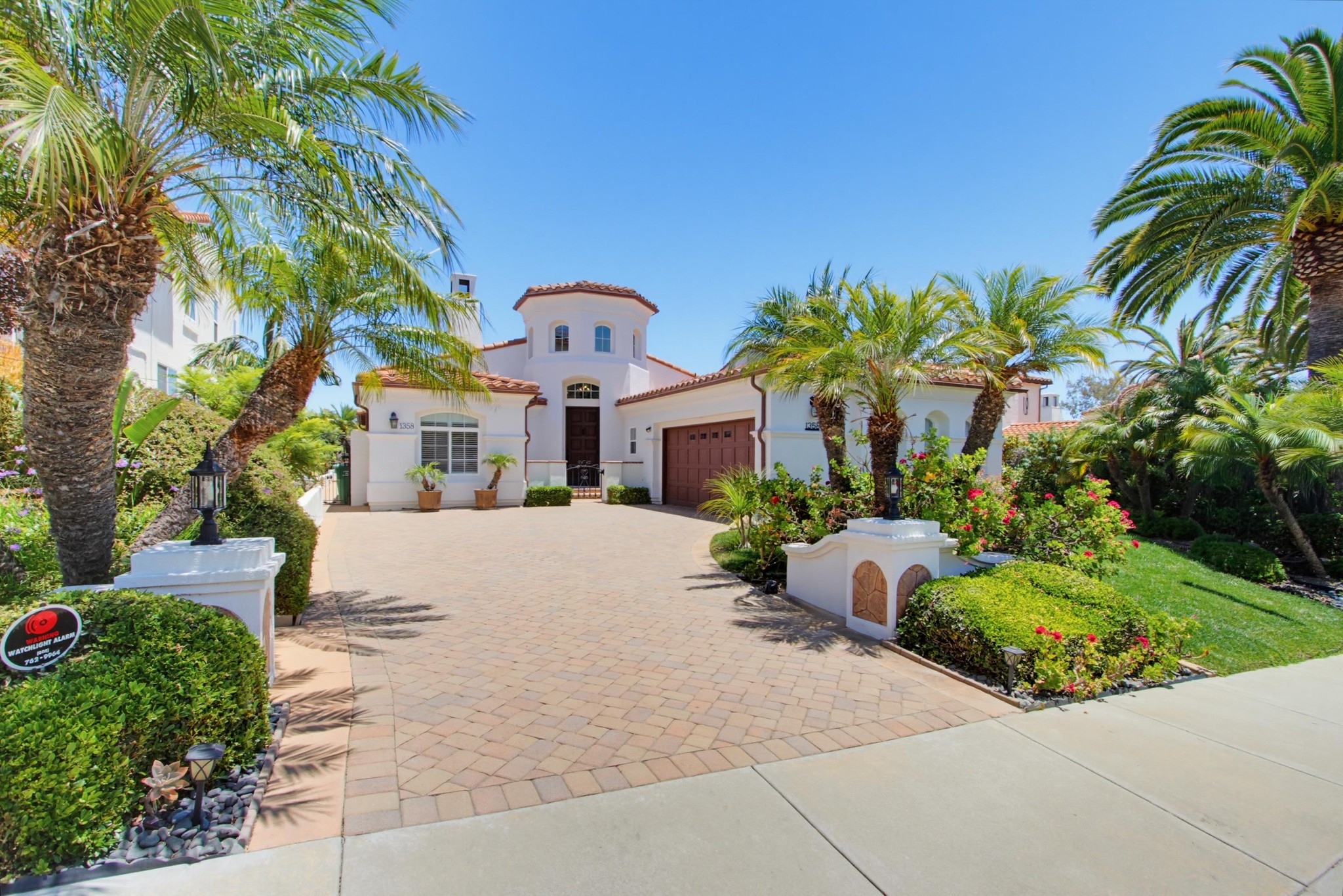 Virtual tour photo 1 of 91 for 1358 Cassins St