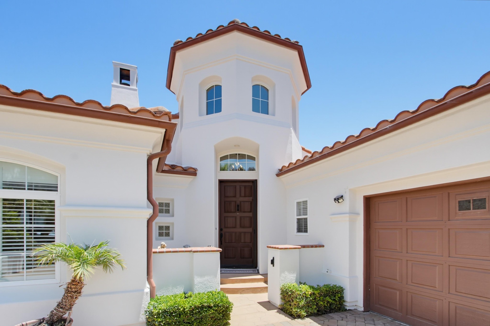 Virtual tour photo 9 of 91 for 1358 Cassins St