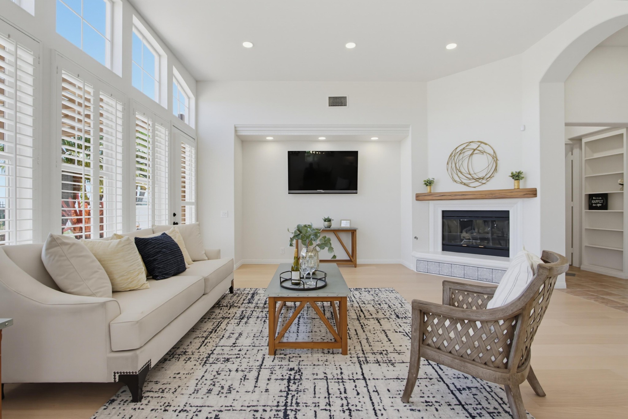 Virtual tour photo 14 of 91 for 1358 Cassins St