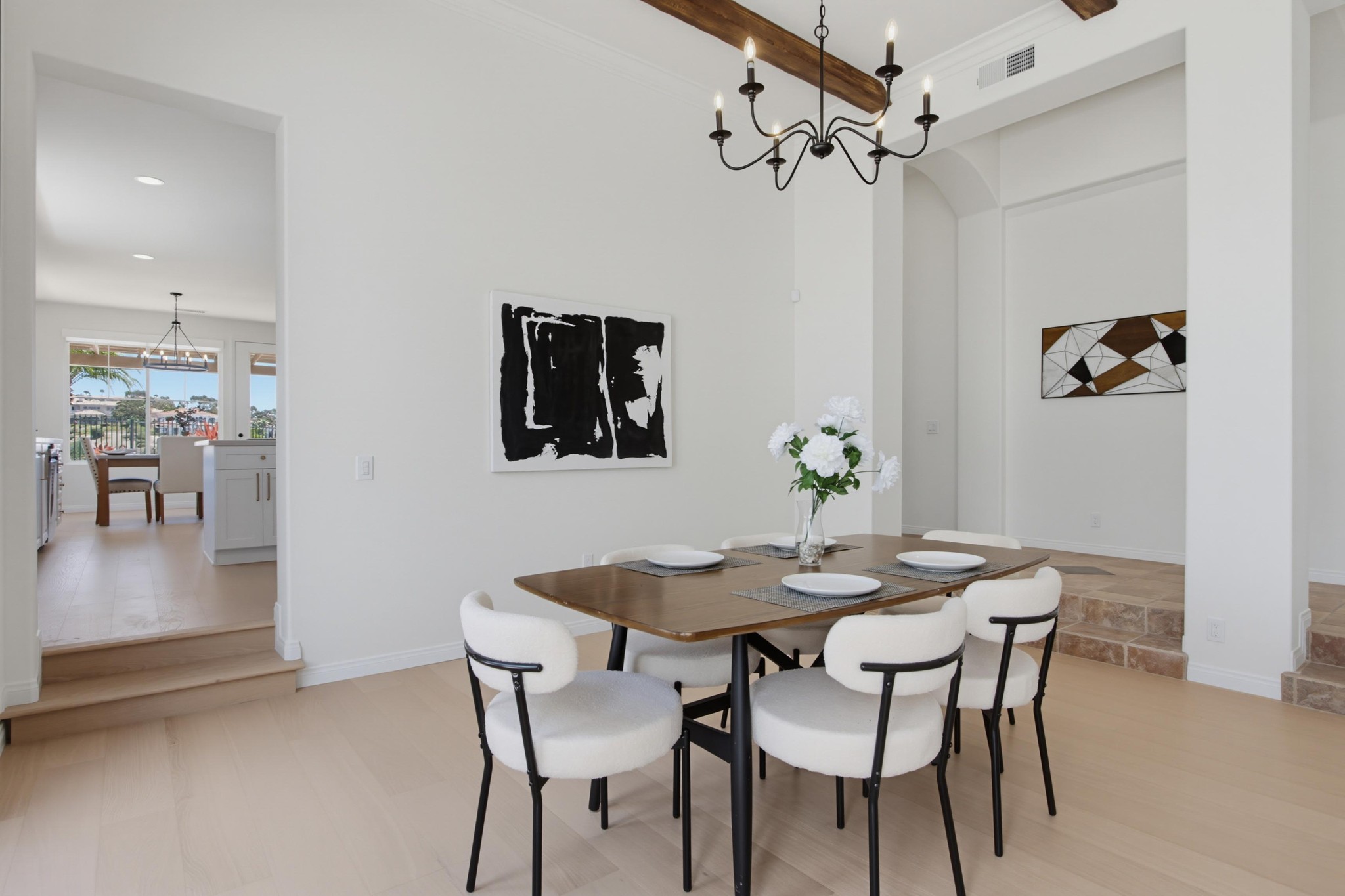 Virtual tour photo 32 of 91 for 1358 Cassins St