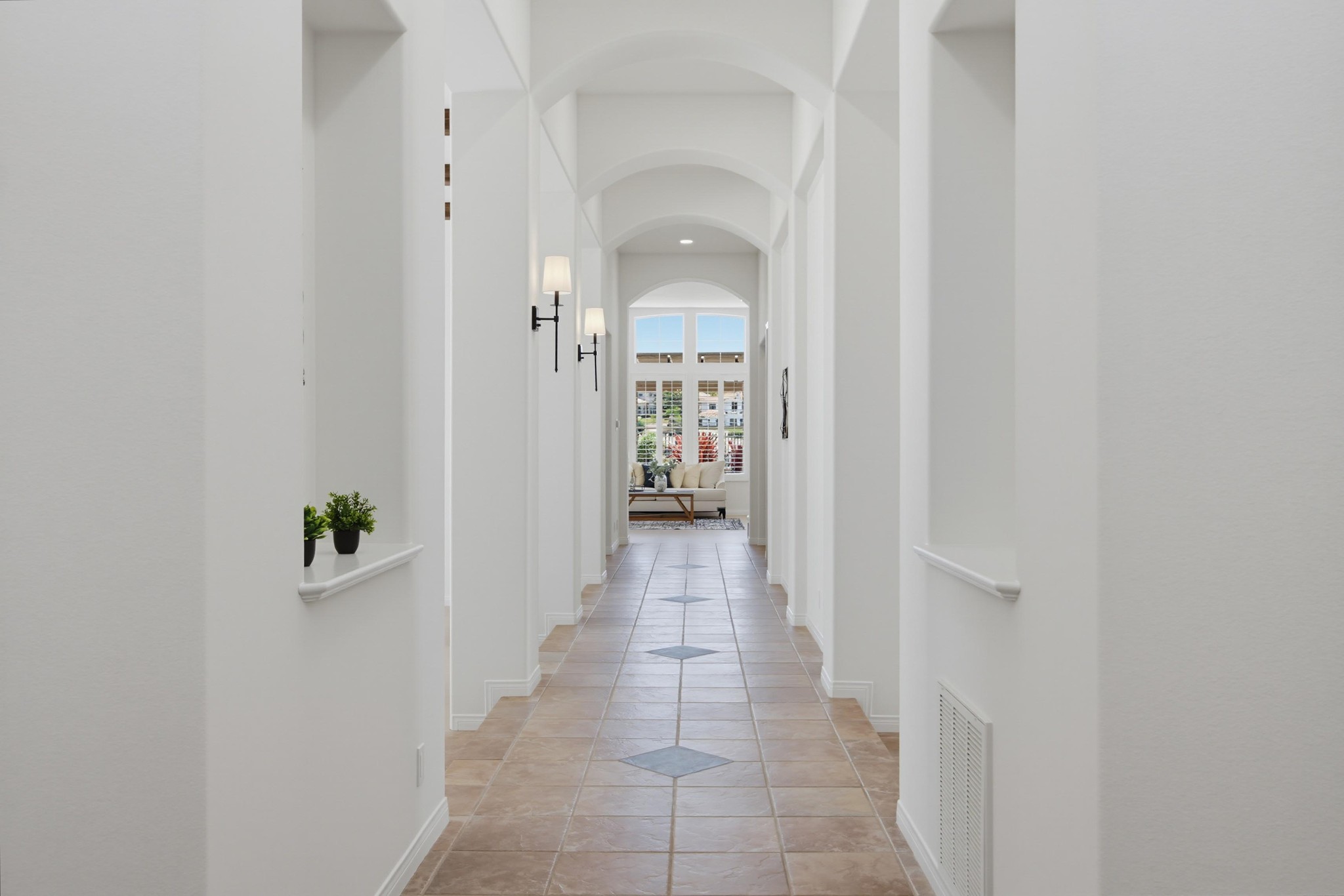 Virtual tour photo 40 of 91 for 1358 Cassins St