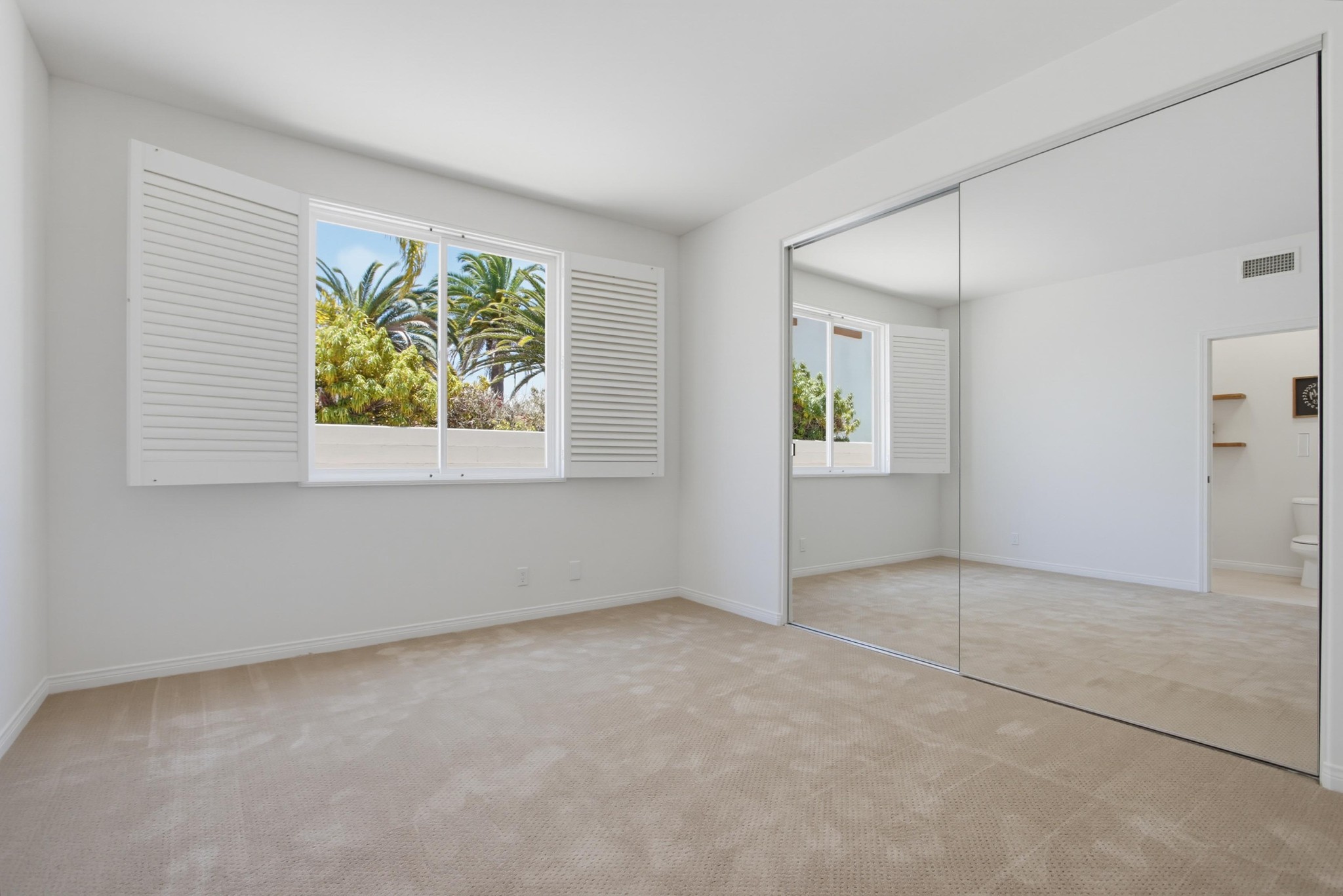 Virtual tour photo 57 of 91 for 1358 Cassins St