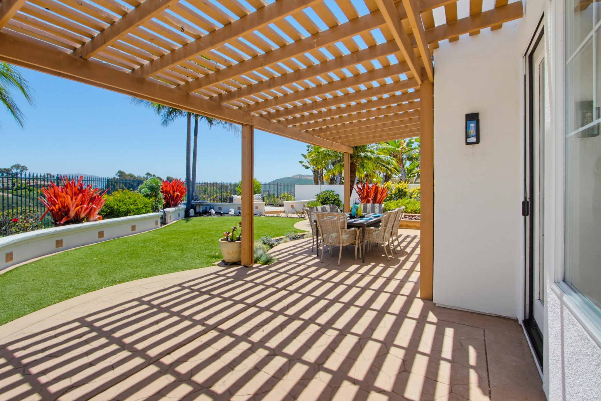 Virtual tour photo 71 of 91 for 1358 Cassins St