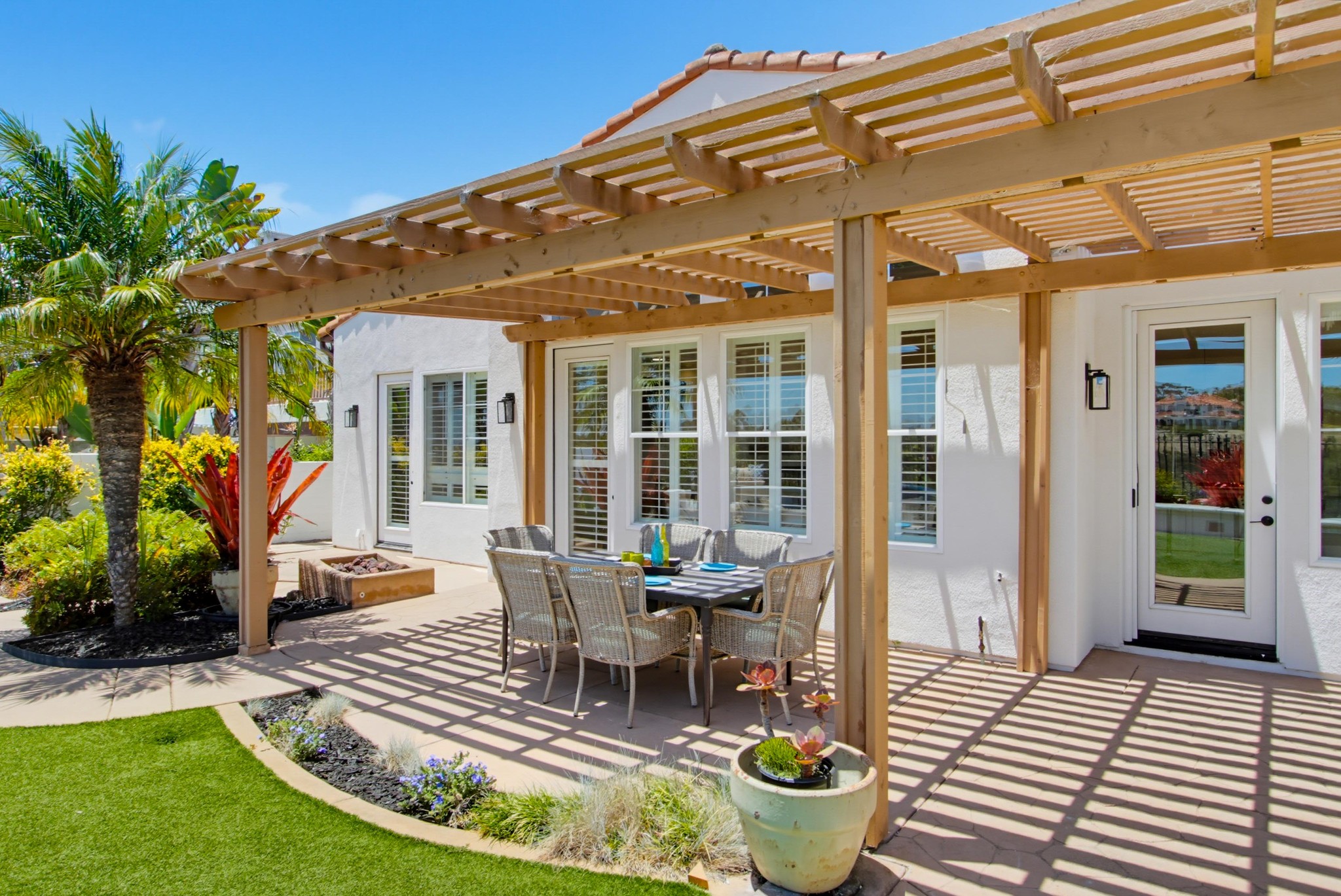 Virtual tour photo 73 of 91 for 1358 Cassins St