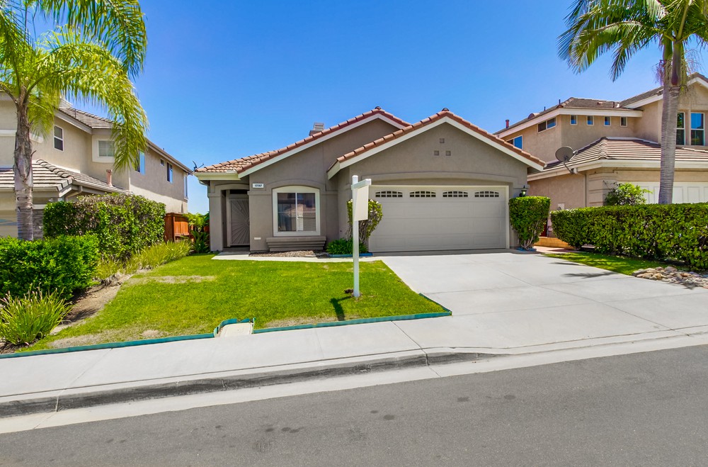 Virtual tour photo 3 of 50 for 13587 Essence Rd