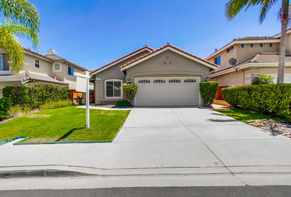 Virtual tour photo 4 of 50 for 13587 Essence Rd
